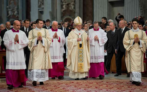 Santo Padre Francisco: catequesis sobre el sacerdocio